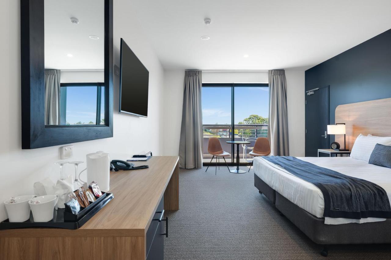 Springs Newcastle Motel Екстериор снимка