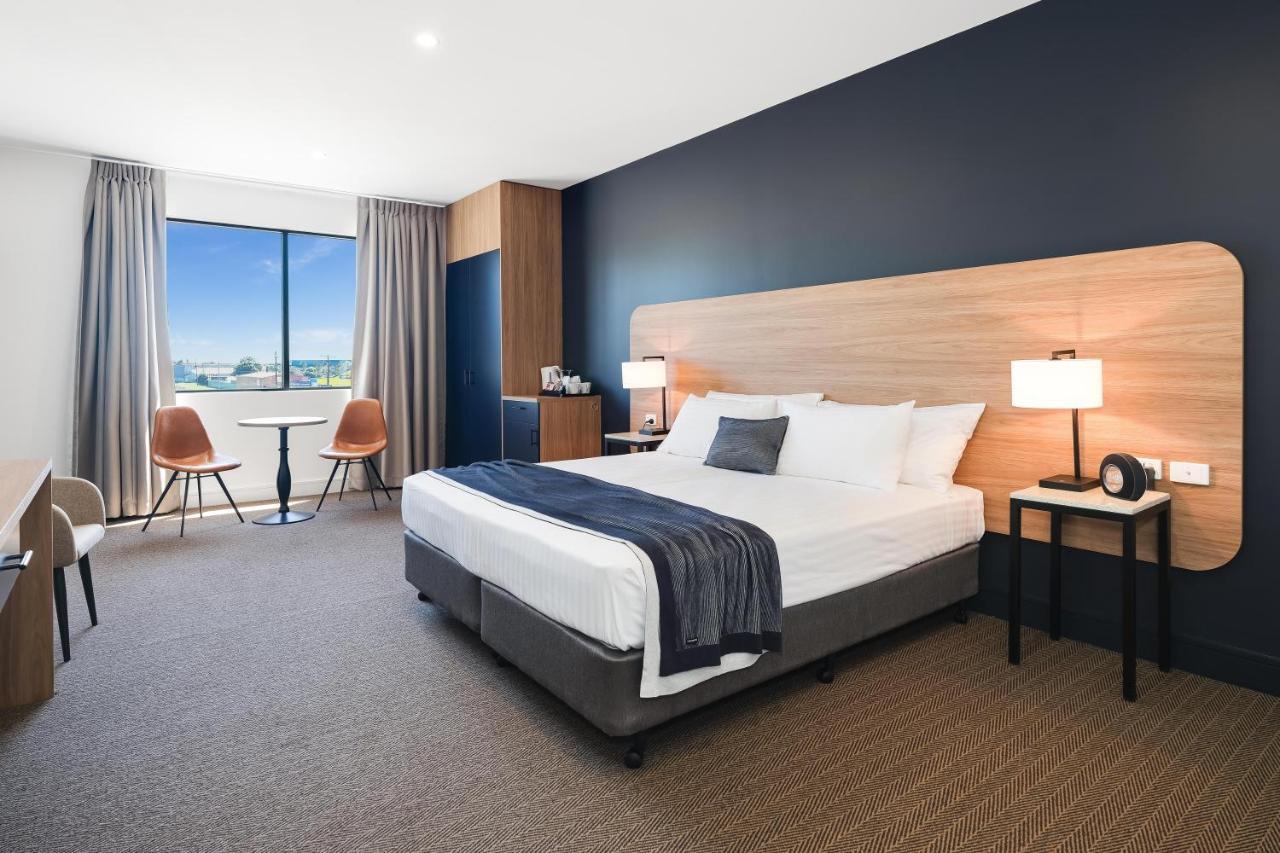 Springs Newcastle Motel Екстериор снимка