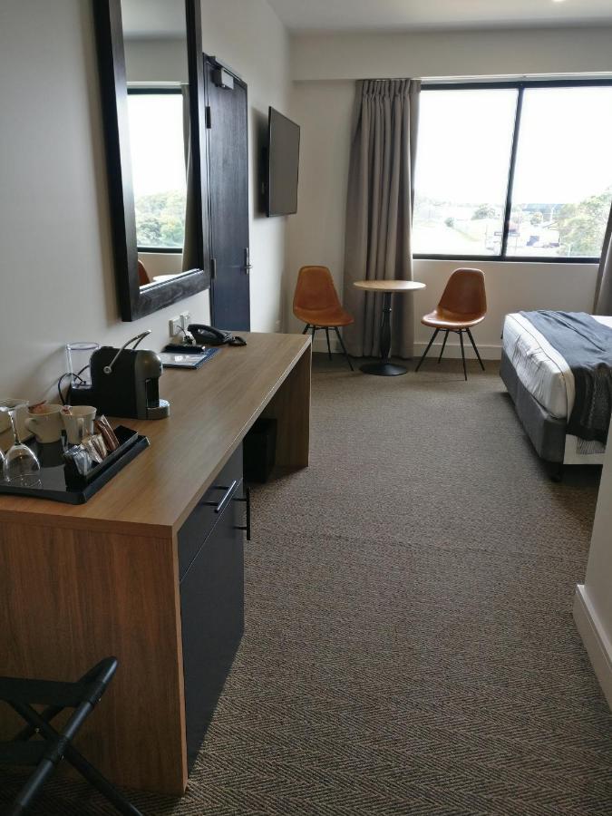Springs Newcastle Motel Екстериор снимка