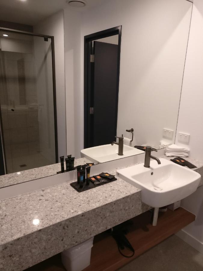 Springs Newcastle Motel Екстериор снимка