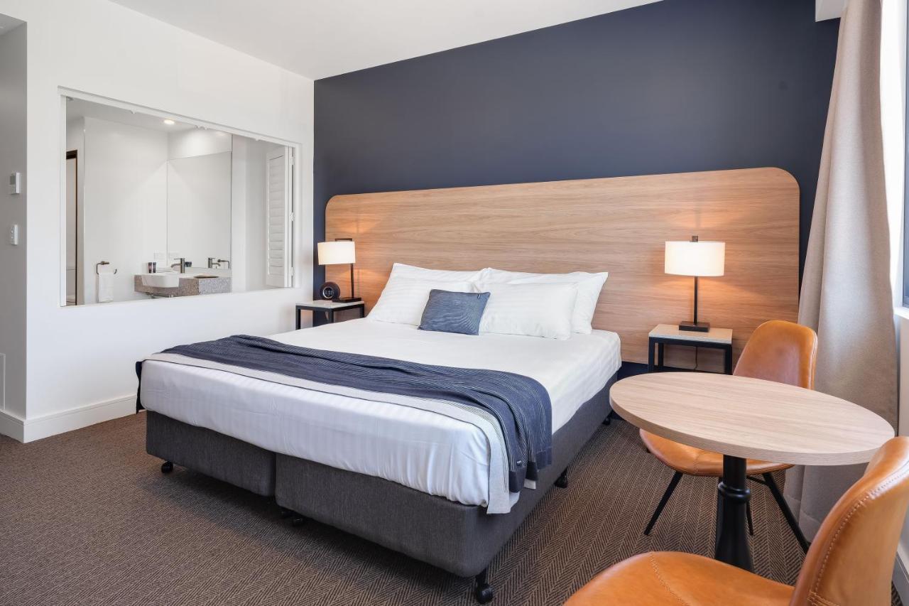 Springs Newcastle Motel Екстериор снимка