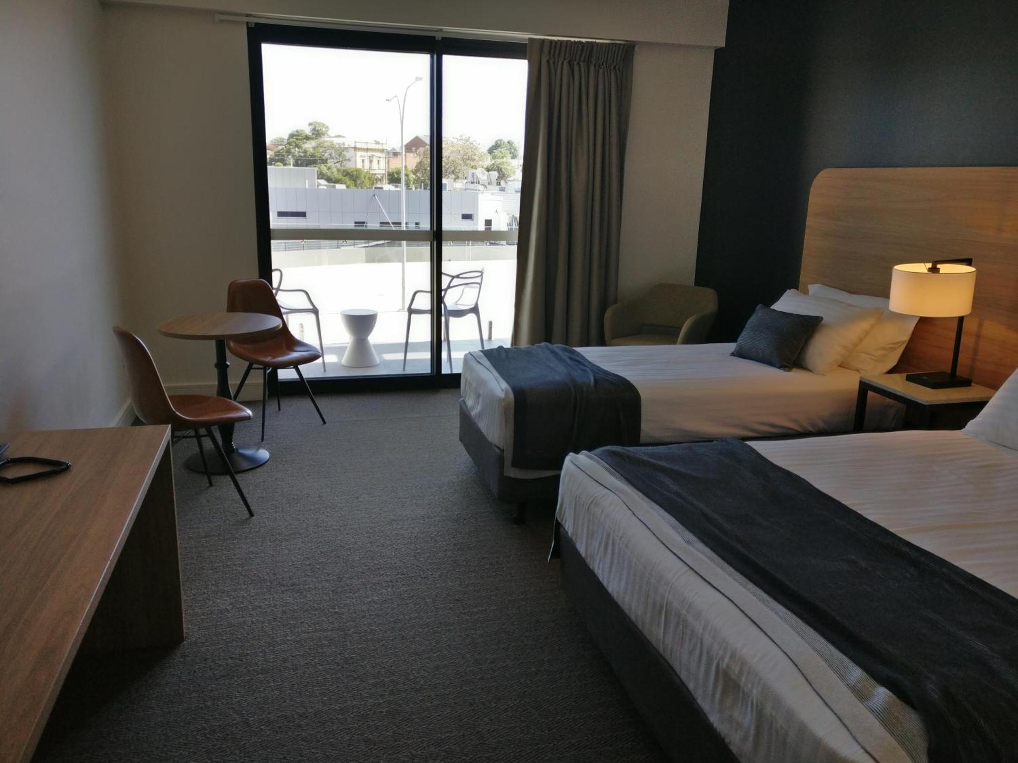 Springs Newcastle Motel Екстериор снимка